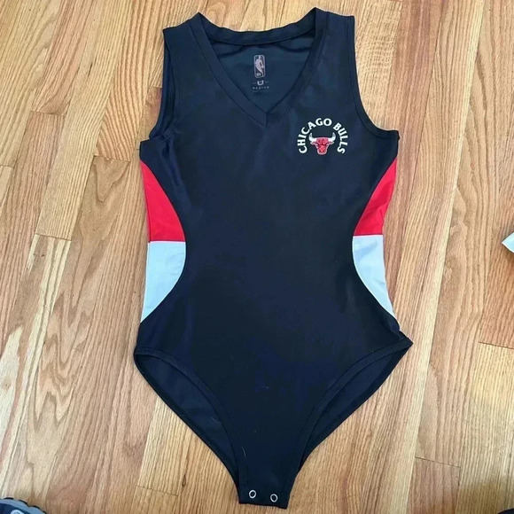 Chicago Bulls Contouring Bodysuit - Picture 1 of 6